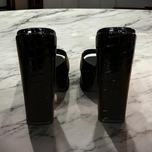 Black platform croc animal print high heel open peep toe mule sandals - Picture 6 of 9